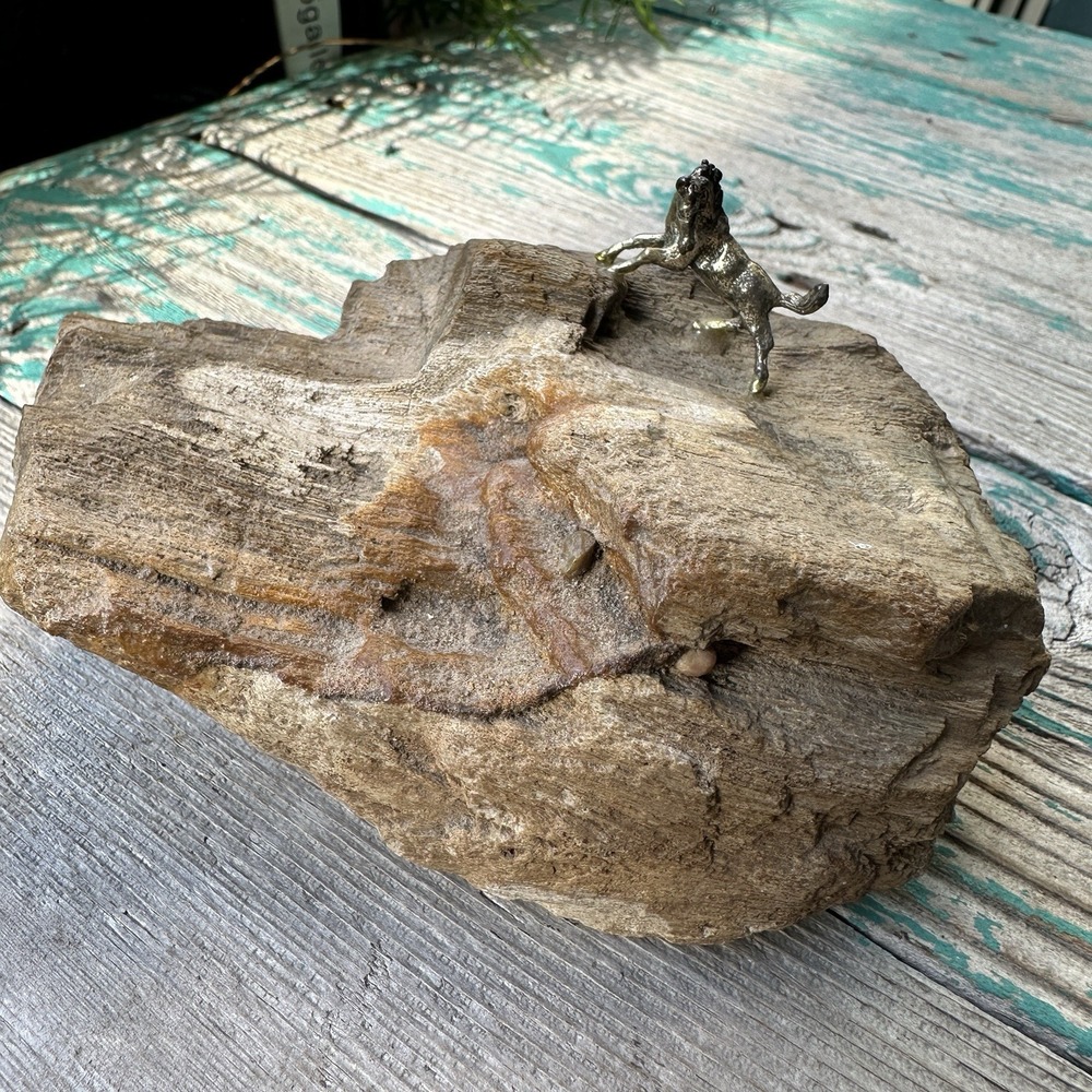 VTG Souvenir Figurine 4.5" Natural Petrified Wood Metal Mustang‎ Horse 385.7g